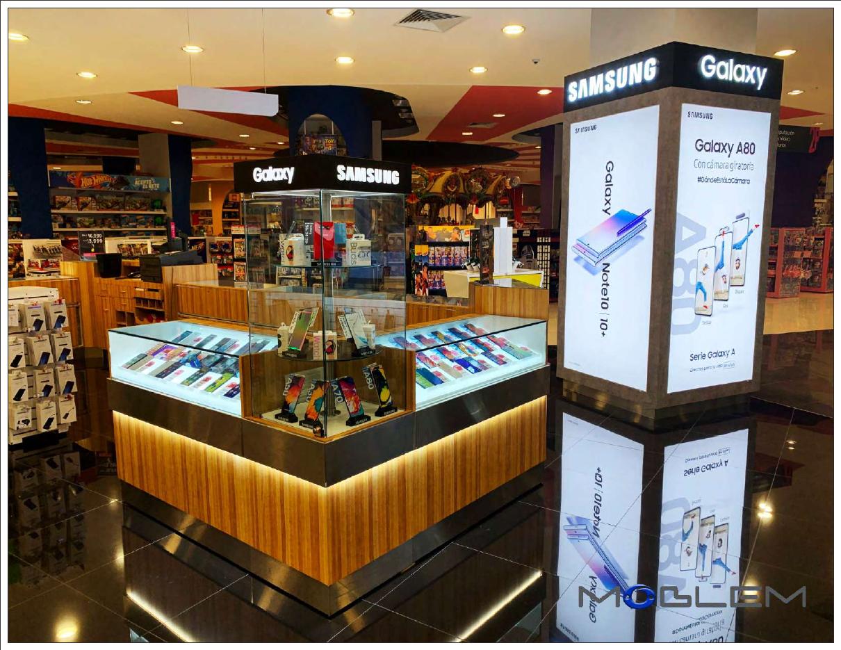 City Femme · Espacio comercial